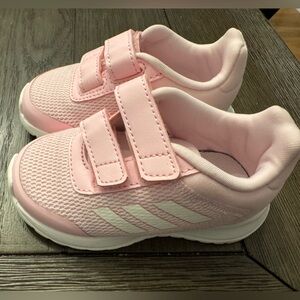 Baby/ toddler adidas sneakers